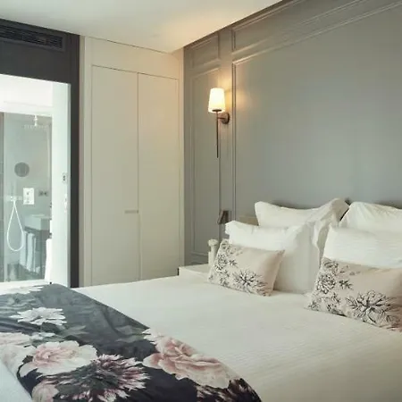 Roi De Sicile - Rivoli -- Luxury Parigi